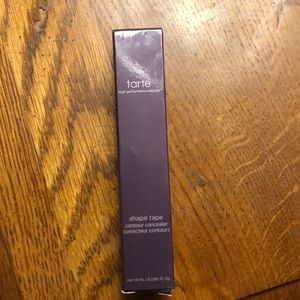 brand new concealer shade 16N fair-light neutral